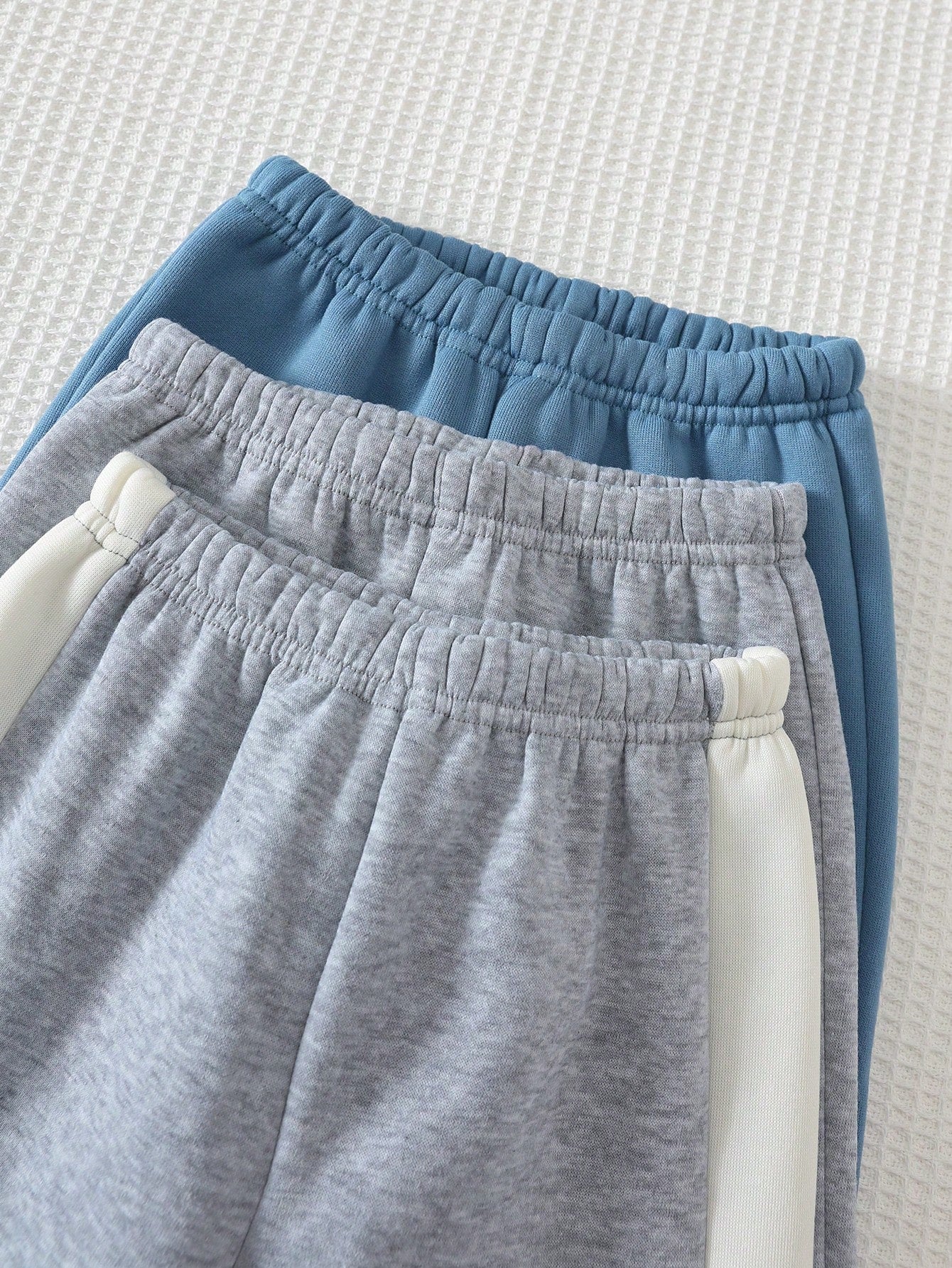 Kit 3 Conjuntos Infantil Menino Moletom Forrado e Calça Jogger - Tons de azul