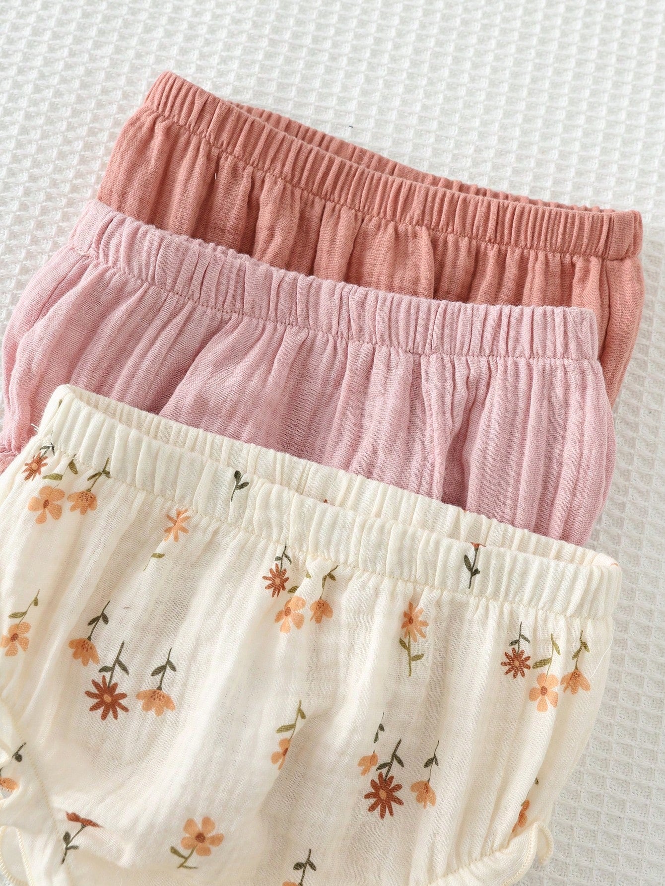 Kit 3 Shorts Bebê Menina Algodão Cintura Elástica 004 Shorts Menina 01 Kabannas 