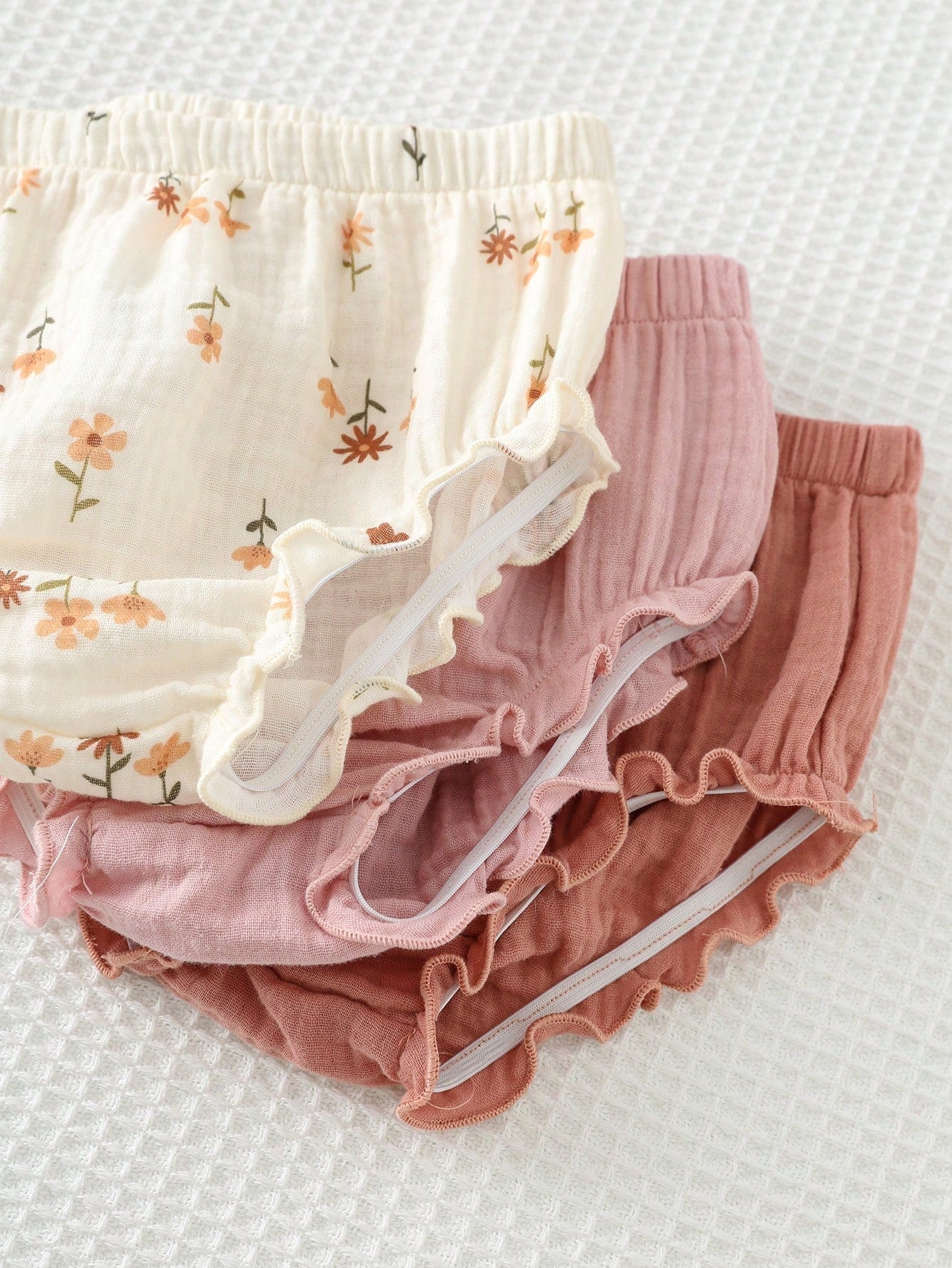 Kit 3 Shorts Bebê Menina Algodão Cintura Elástica 004 Shorts Menina 01 Kabannas 