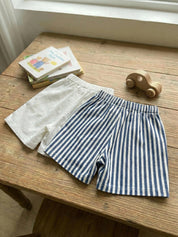 Kit 2 Shorts Infantil Menino Listrado e Liso com Patch de Urso
