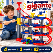 Garagem infantil Mega Parking com quatro andares e três rampas
