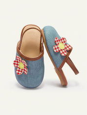 Mule Infantil Feminino Slingback com Flor 3D Xadrez 001 Sandália Infantil 07 Kabannas Azul e marrom 19 