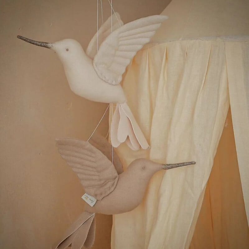 Pelúcia Pendente Colibri para Decoração Infantil Brinquedo de Pelúcia 11 Kabannas 