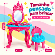 Penteadeira infantil medindo 80 por 22 por 47 cm