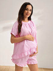Pijama Gestante Xadrez Vichy Blusa Manga Bufante com Botões e Shorts com Babado - Rosa e branco