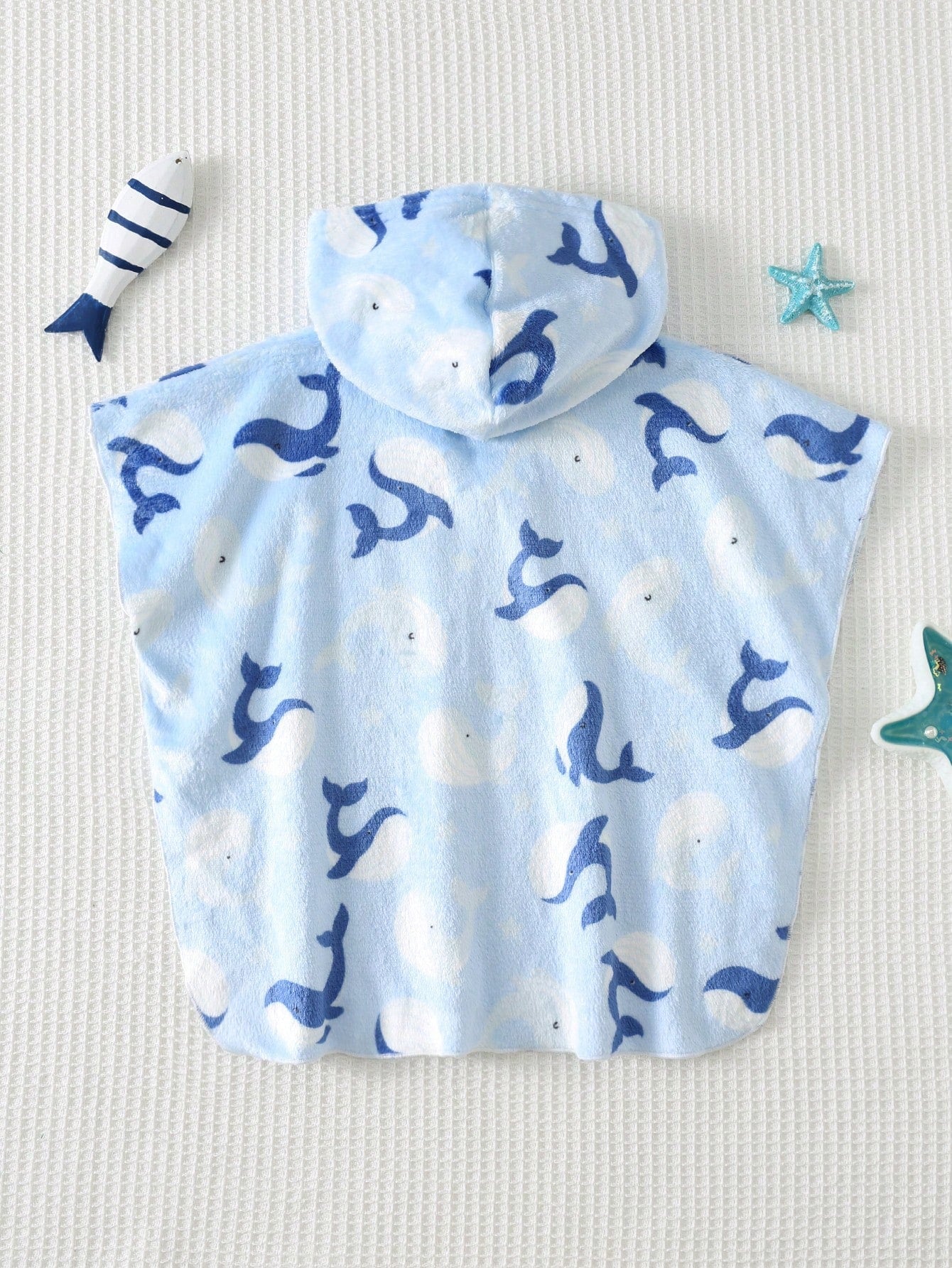 Poncho de Praia Infantil Menino com Capuz Baleia 004 Poncho Menino 01 Kabannas 