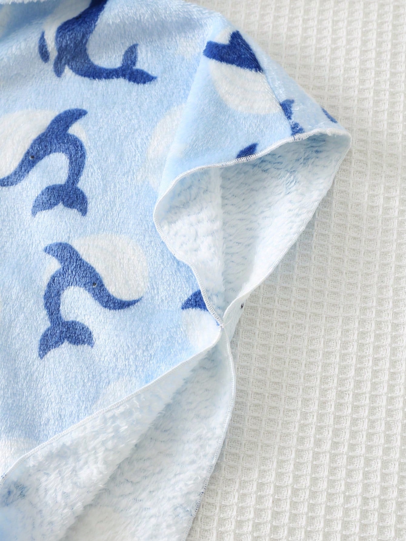 Poncho de Praia Infantil Menino com Capuz Baleia 004 Poncho Menino 01 Kabannas 