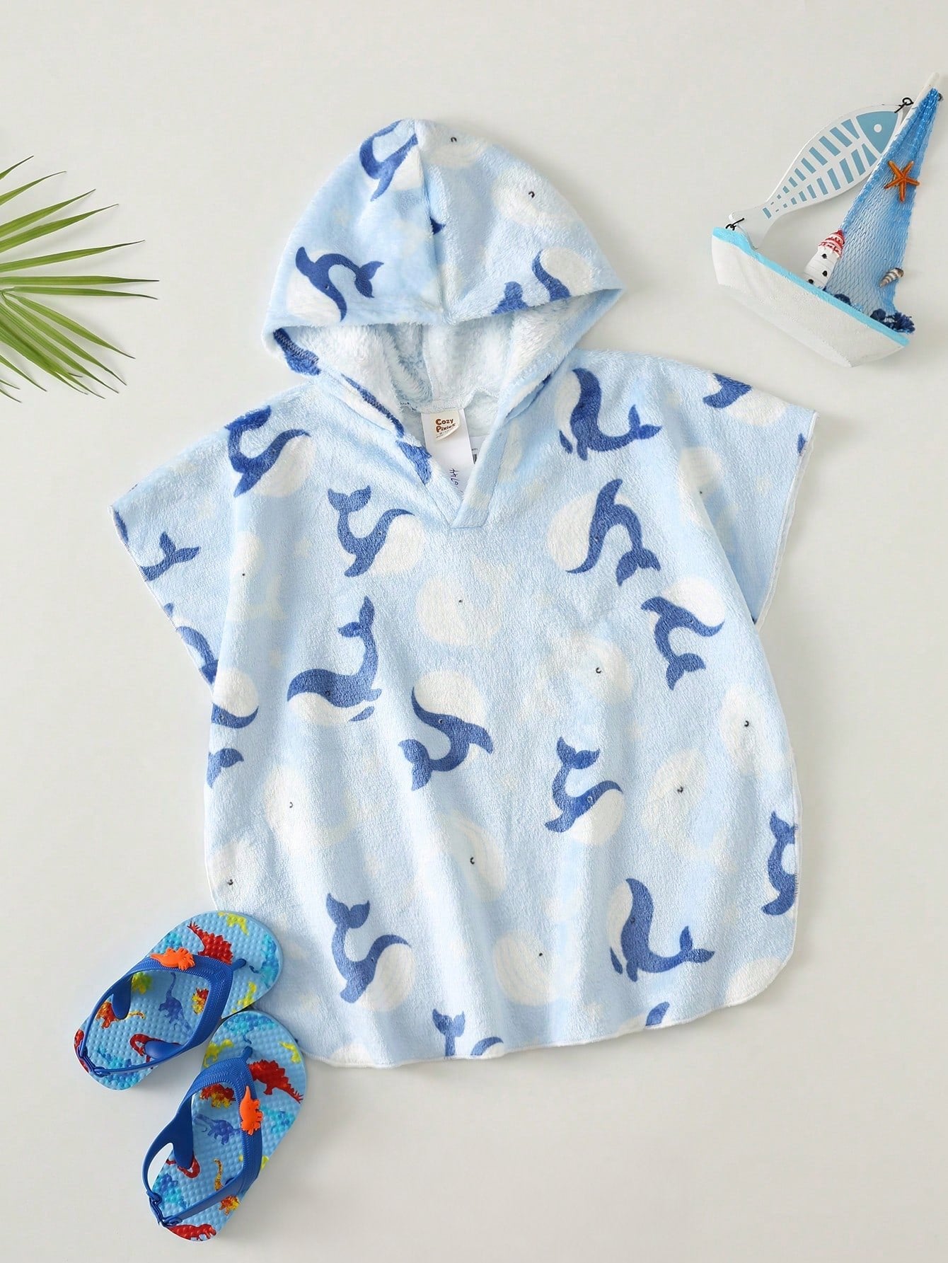Poncho de Praia Infantil Menino com Capuz Baleia 004 Poncho Menino 01 Kabannas 