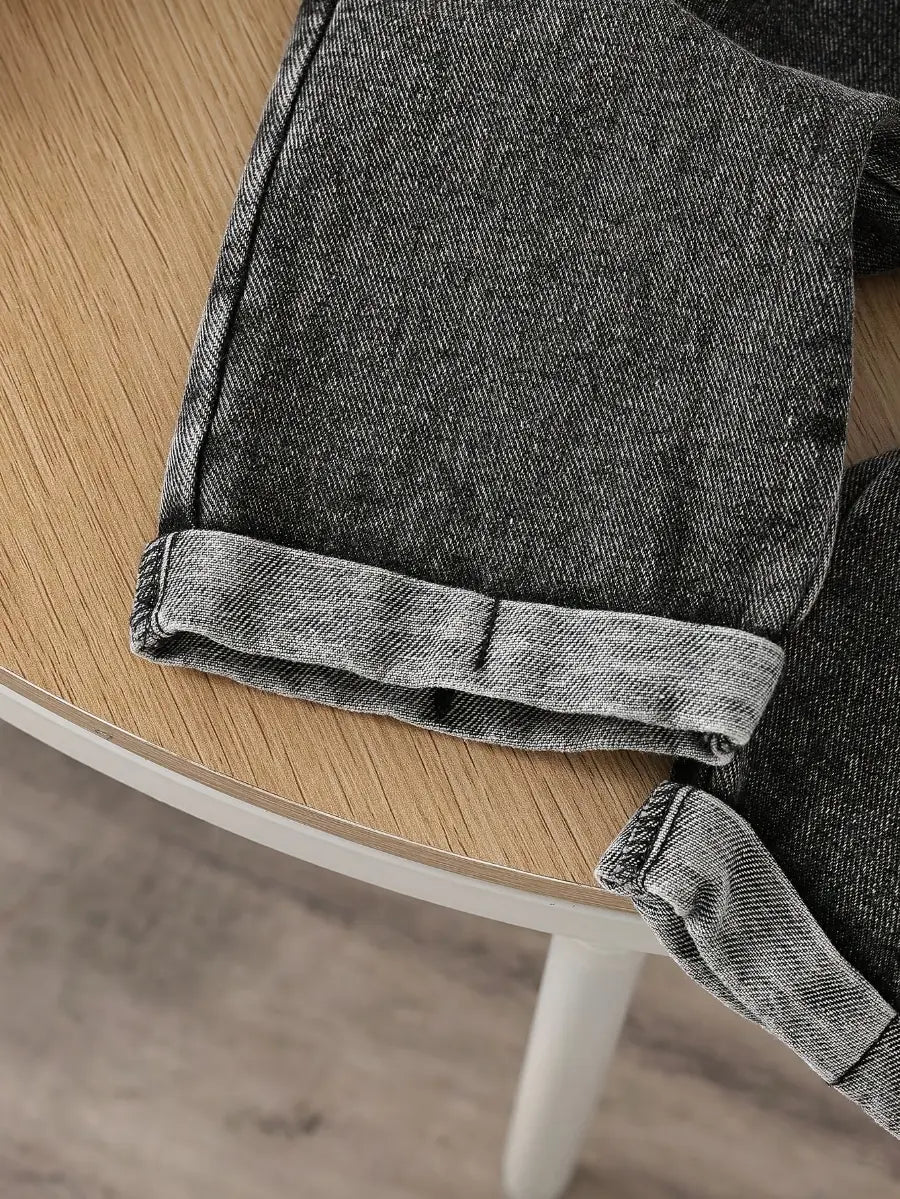 Conjunto 2 Peças Bebê Camiseta Manga Longa e Jardineira Jeans Casual