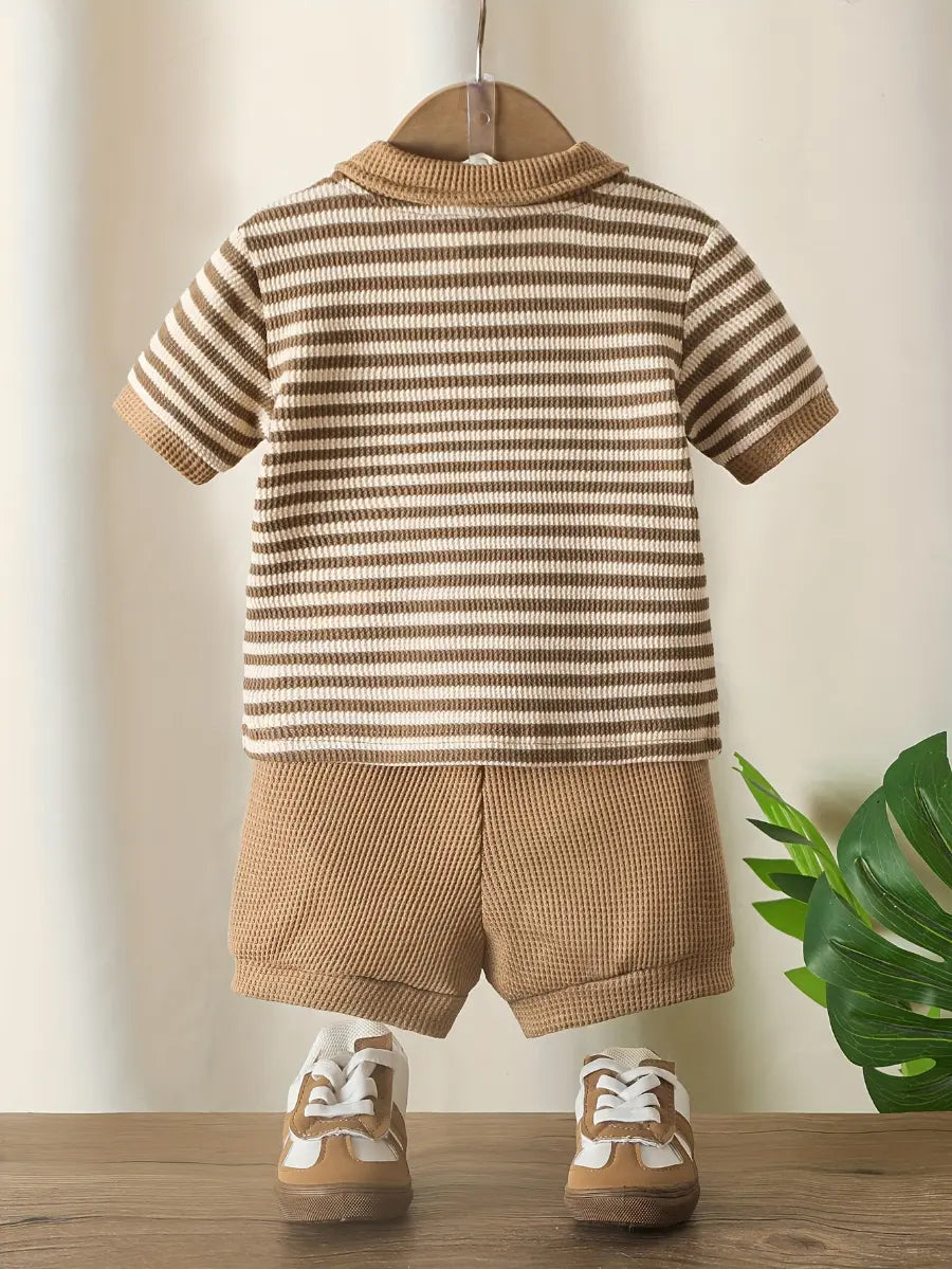 Conjunto 2 Peças Bebê Menino Polo Listrada Meia Botonagem Manga Curta e Shorts Waffle Casual Verão