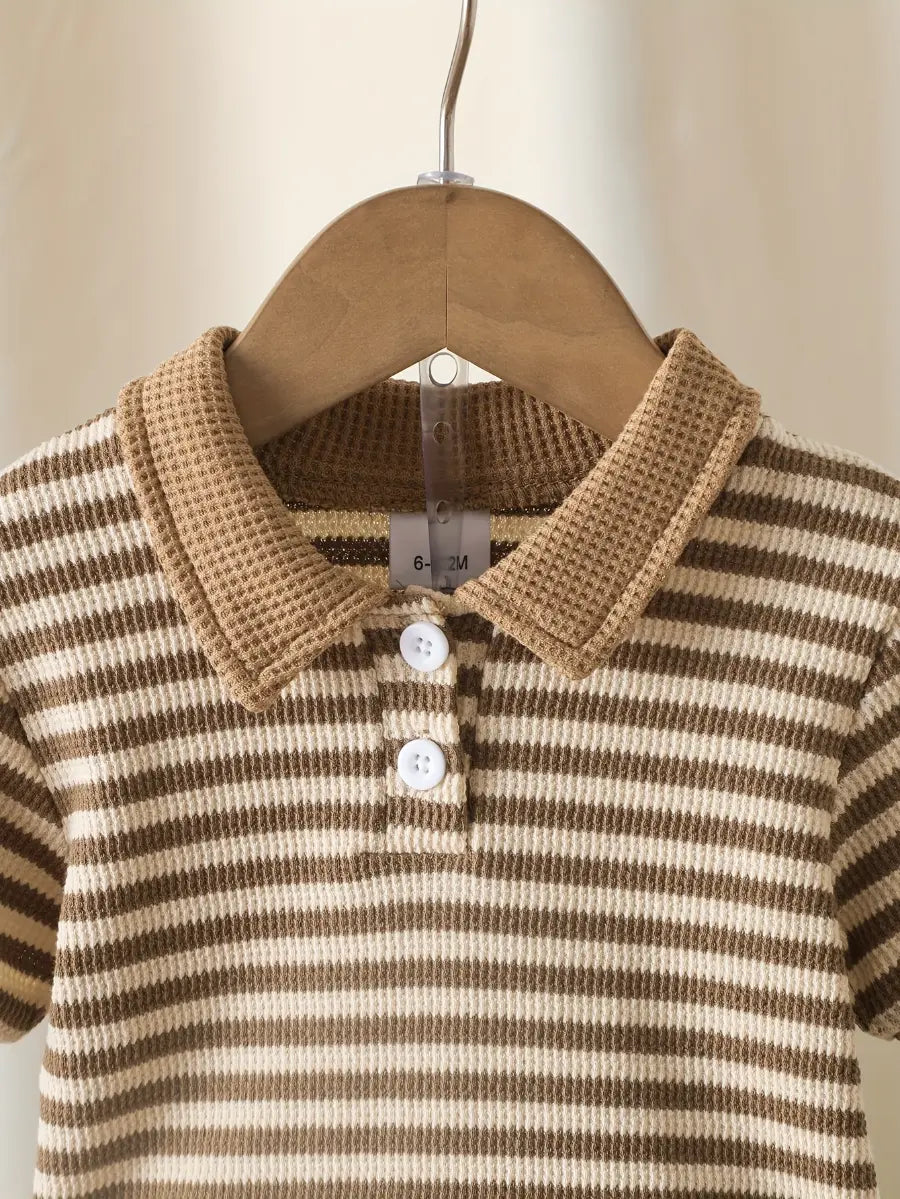 Conjunto 2 Peças Bebê Menino Polo Listrada Meia Botonagem Manga Curta e Shorts Waffle Casual Verão