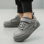 Tênis Infantil Casual Estilo Skate Velcro Plataforma Cinza