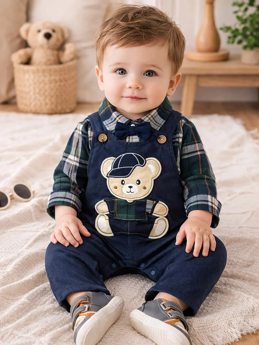Conjunto 2 Peças Bebê Menino Camisa Xadrez Verde com Jardineira Macacão Veludo Cotelê Bordado Urso