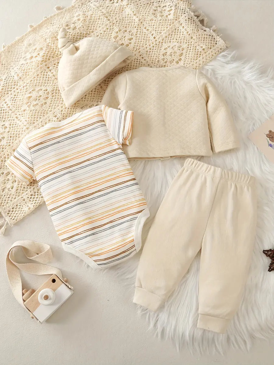 Conjunto Bebê Menino Kit 4 Peças Body Listrado Cardigan Bordado Girafa Calça e Touca