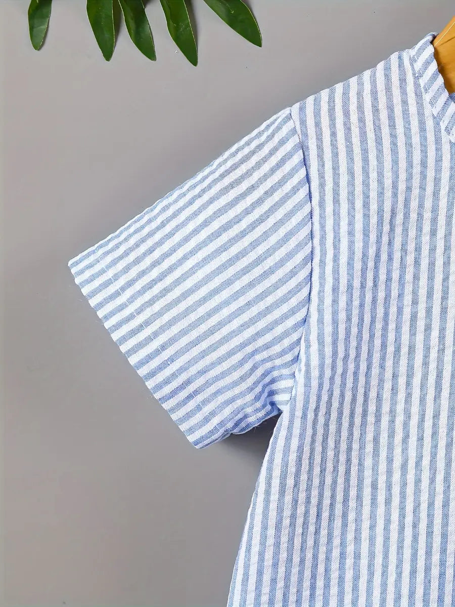 Conjunto 2 Peças Bebê Menino Camisa Listrada Manga Curta e Shorts com Elástico