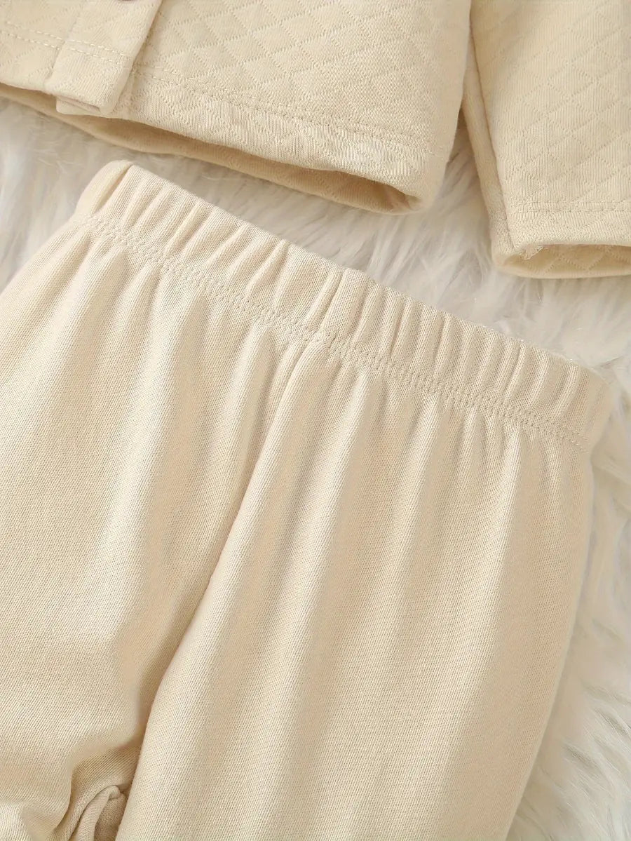 Conjunto Bebê Menino 4 Peças Body Listrado Casaco Acolchoado Bordado Girafa Calça e Chapéu
