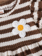 Vestido Bebê Menina Listrado com Aplique de Flor e Manga Babado
