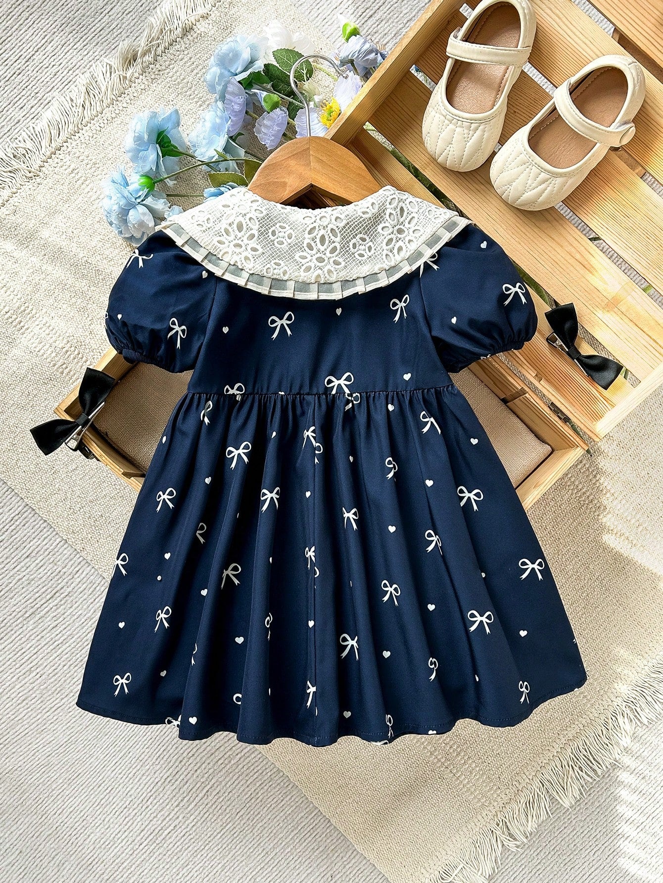 Vestido Infantil Menina Gola Peter Pan Renda Manga Bufante Estampa Laços