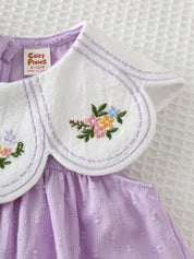 Vestido Bebê Menina Linha A Gola Bordada Floral sem Mangas