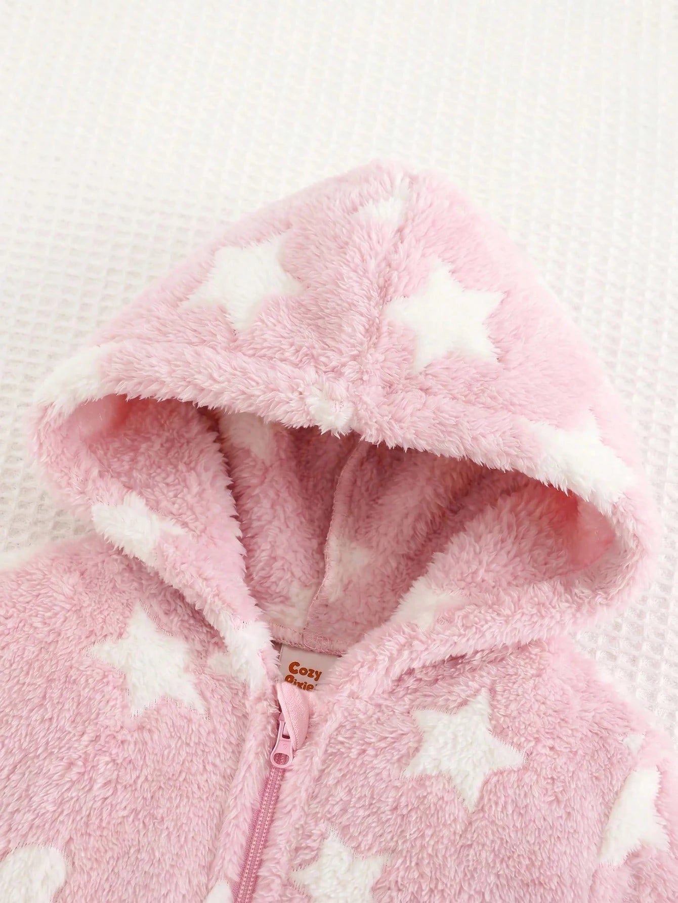 Macacão Bebê Menina com Capuz Plush Coração e Estrela