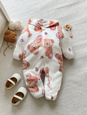Macacão Bebê Menina com Capuz Plush Coração e Estrela
