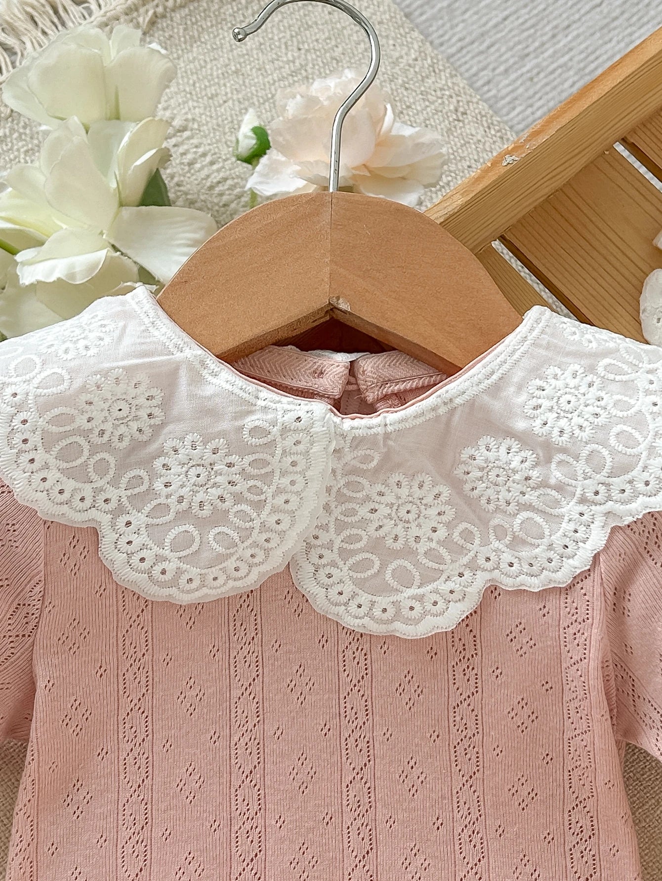 Blusa Bebê Menina Gola Peter Pan Bordada