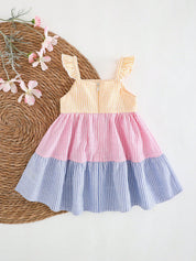 Vestido Infantil Menina Listrado em Camadas Flores 3D