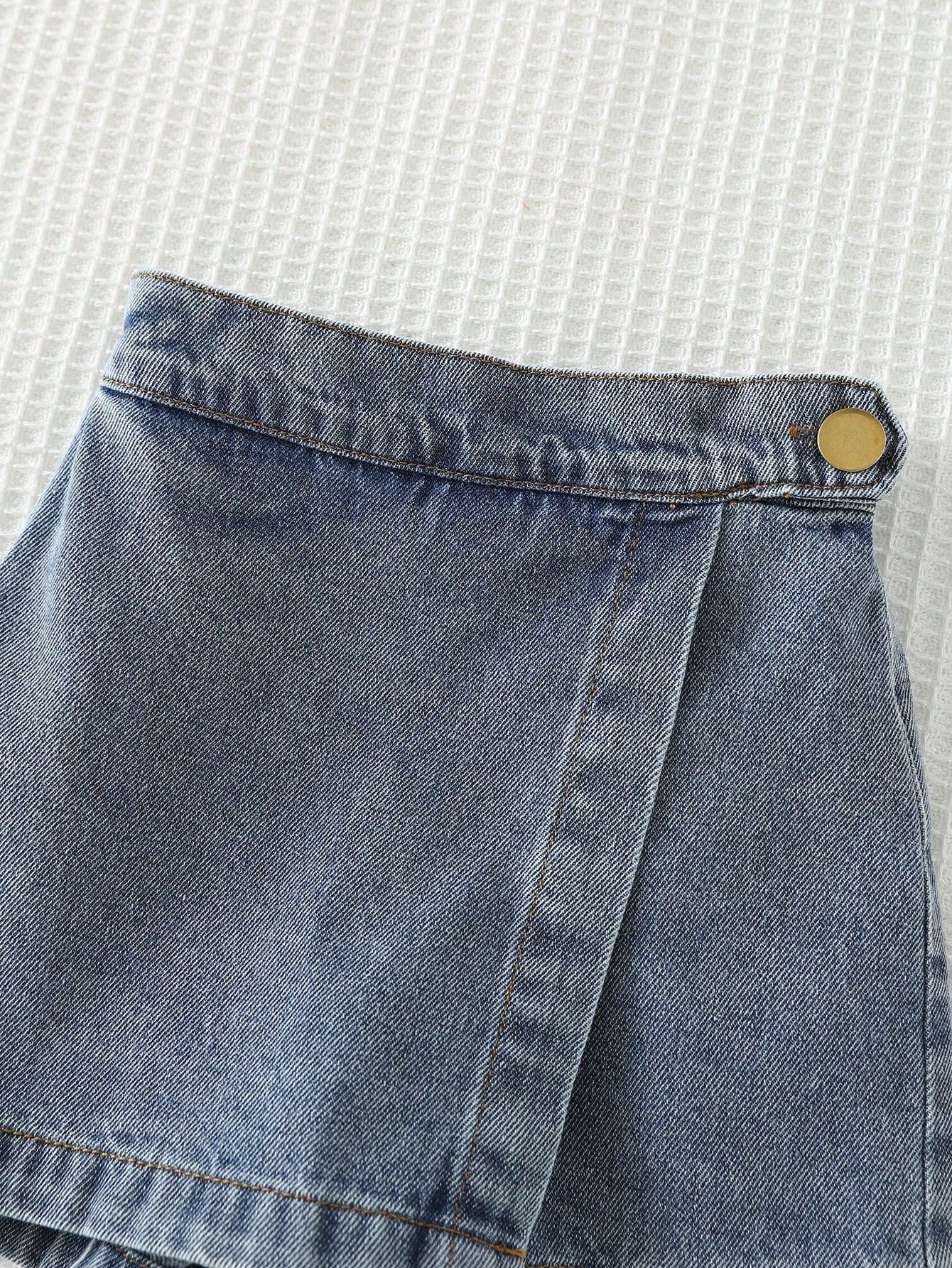 Conjunto Bebê Menina Top Polo Listrado e Shorts Saia Jeans