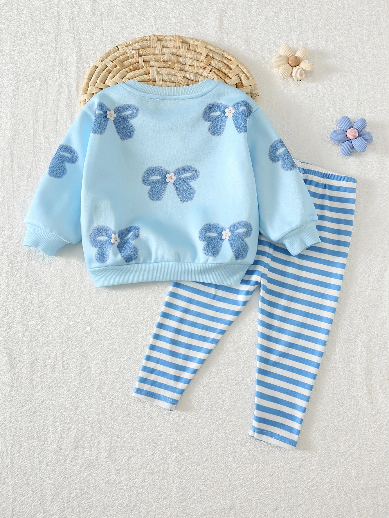 Conjunto Bebê Menina Moletom Laço Azul e Legging Listrada