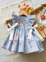 Vestido Infantil Menina Listrado com Flores 3D e Laços Laterais