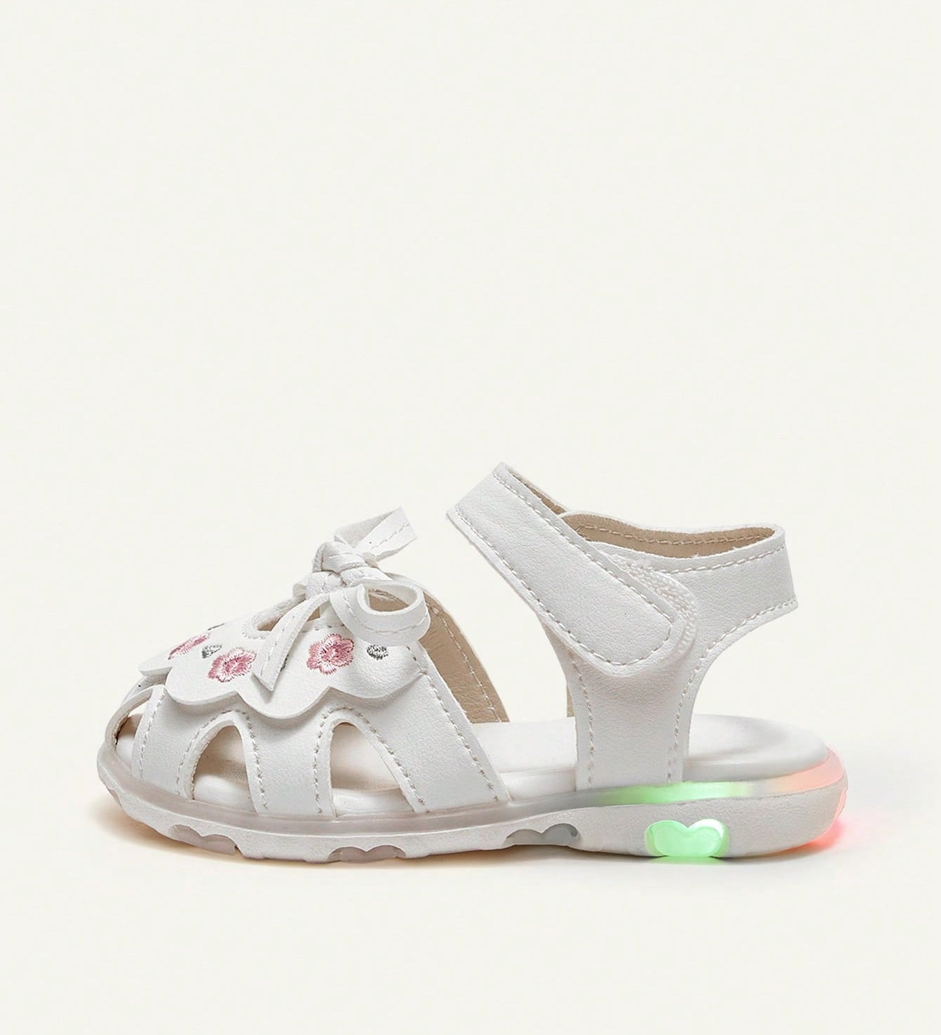 Sandália Infantil Menina Fechada com LED Bordado Floral e Laço 001 Sandália Infantil 06 Kabannas 