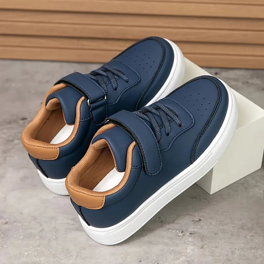 Tênis Infantil Cano Baixo Velcro e Cadarço Sola EVA Antiderrapante Azul Calçado Infantil 06 Kabannas 