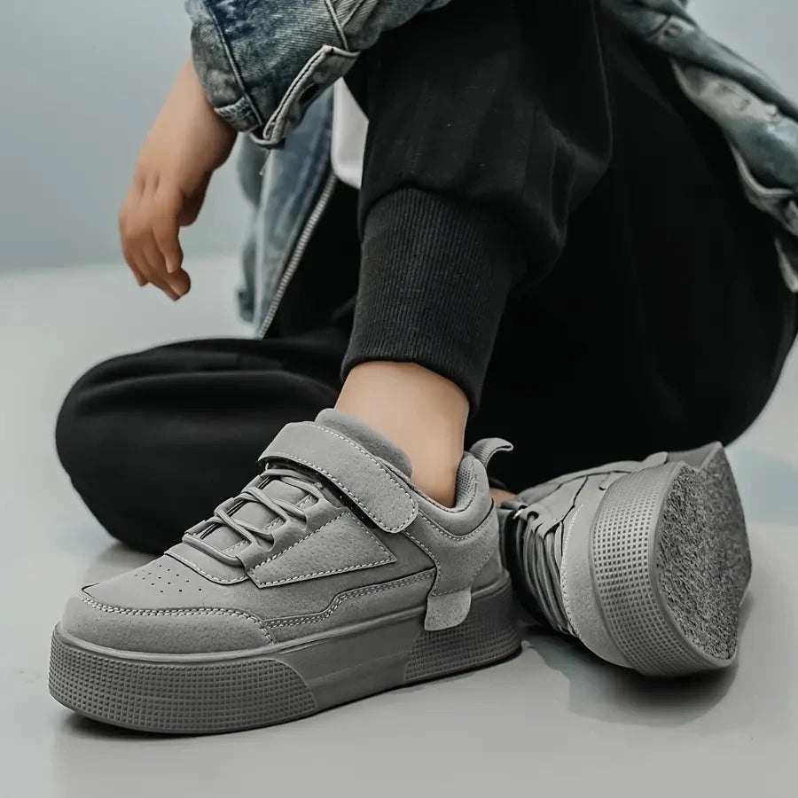 Tênis Infantil Casual Estilo Skate Velcro Plataforma Cinza Calçado Infantil 01 Kabannas 