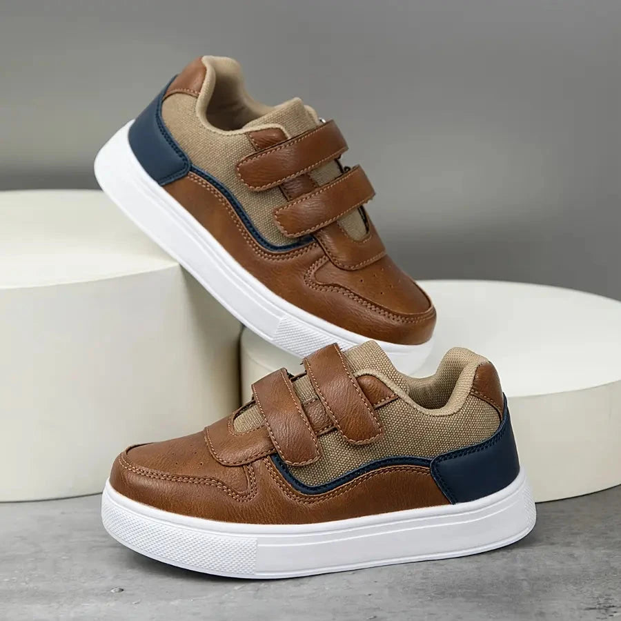 Tênis Infantil Casual Velcro Duplo Couro Sintético com Lona Sola EVA Marrom Calçado Infantil 03 Kabannas 