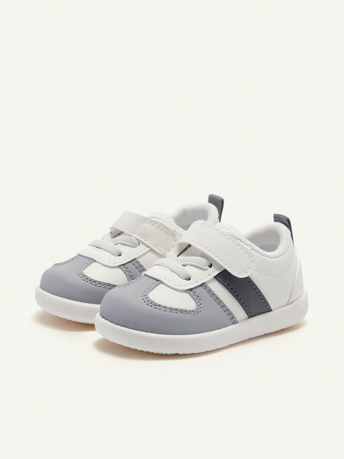 Tênis Infantil Colorblock Velcro Primeiros Passos 001 Tênis Infantil 02 Kabannas Cinza 18 