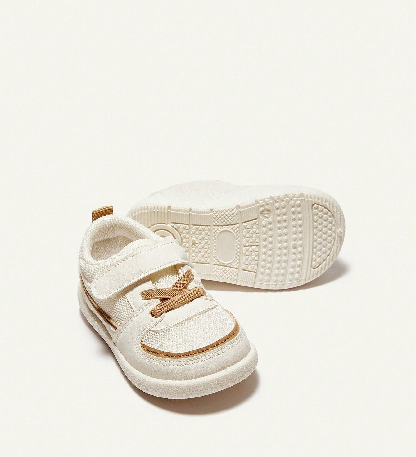 Tênis Infantil Unissex Velcro Cadarço Decorativo Mesh Respirável 001 Tênis Infantil 03 Kabannas 