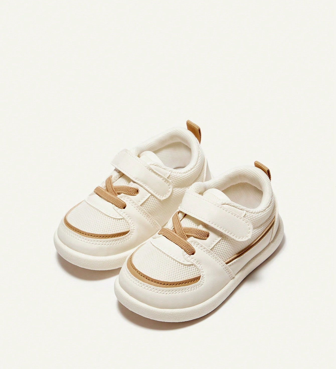 Tênis Infantil Unissex Velcro Cadarço Decorativo Mesh Respirável 001 Tênis Infantil 03 Kabannas Brando e cáqui 18 