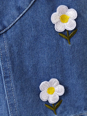 Conjunto Bebê Menina 2 Peças Jardineira Jeans Bordada Floral e Blusa Canelada Manga Longa