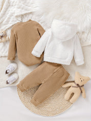 Conjunto Bebê 3 Peças Jaqueta de Pelúcia com Capuz Urso Body e Calça Canelada