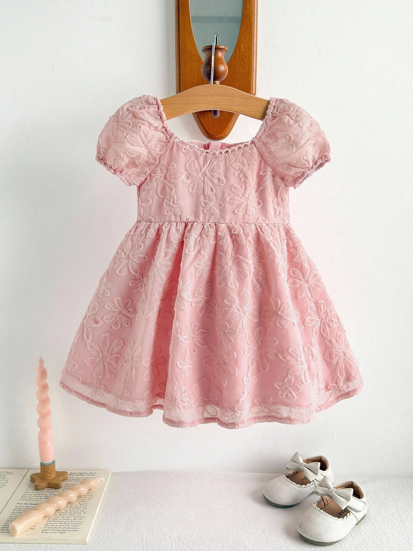 Vestido Bebê Manga Bufante Floral 3D Decote Quadrado 004 Vestido Menina 23 Kabannas Rosa 6-9 Meses 