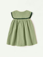 Vestido Bebê Menina em Algodão Gola Bordada Floral com Botões 003 Vestido Menina 17 Kabannas 
