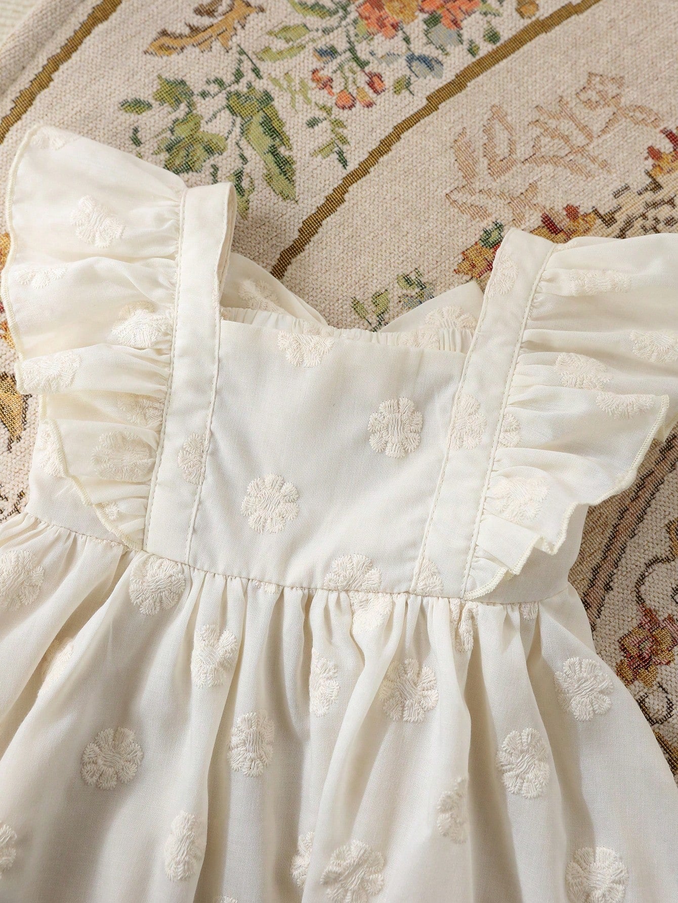 Vestido Bebê Menina Evasê Bordado Floral 004 Vestido Menina 30 Kabannas 