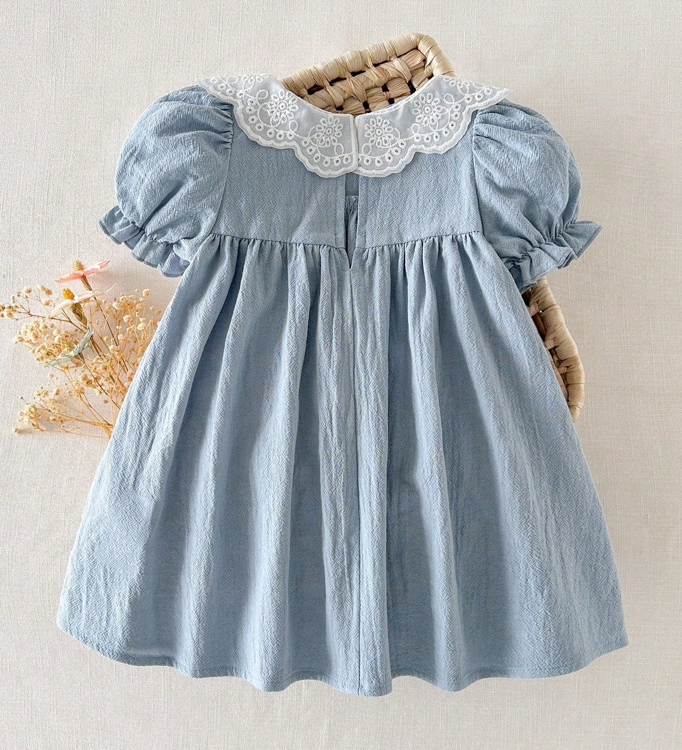 Vestido Bebê Menina Evasê Renda Aplique Pato 001 Vestido Menina 04 Kabannas 