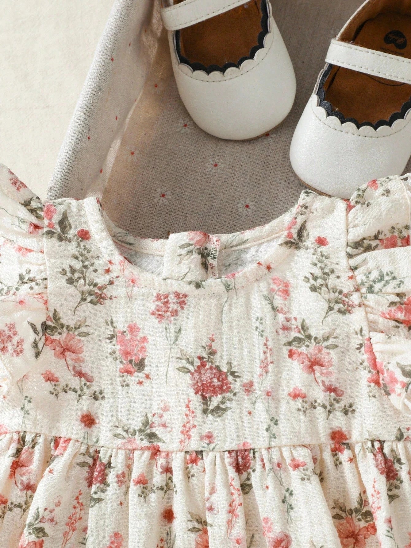 Vestido Bebê Menina Floral Manga Esvoaçante Linha A 004 Vestido Menina 28 Kabannas 