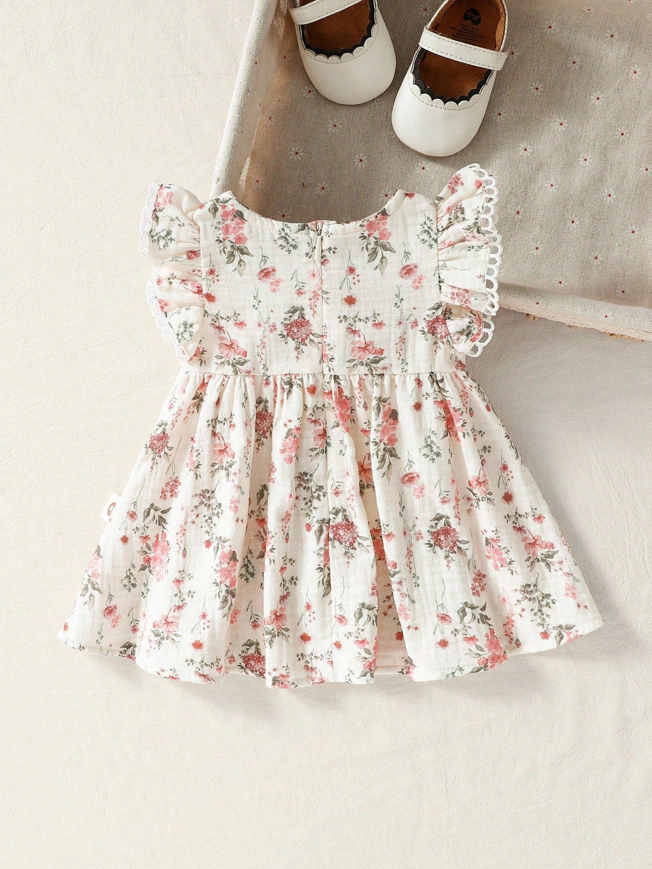Vestido Bebê Menina Floral Manga Esvoaçante Linha A 004 Vestido Menina 28 Kabannas 