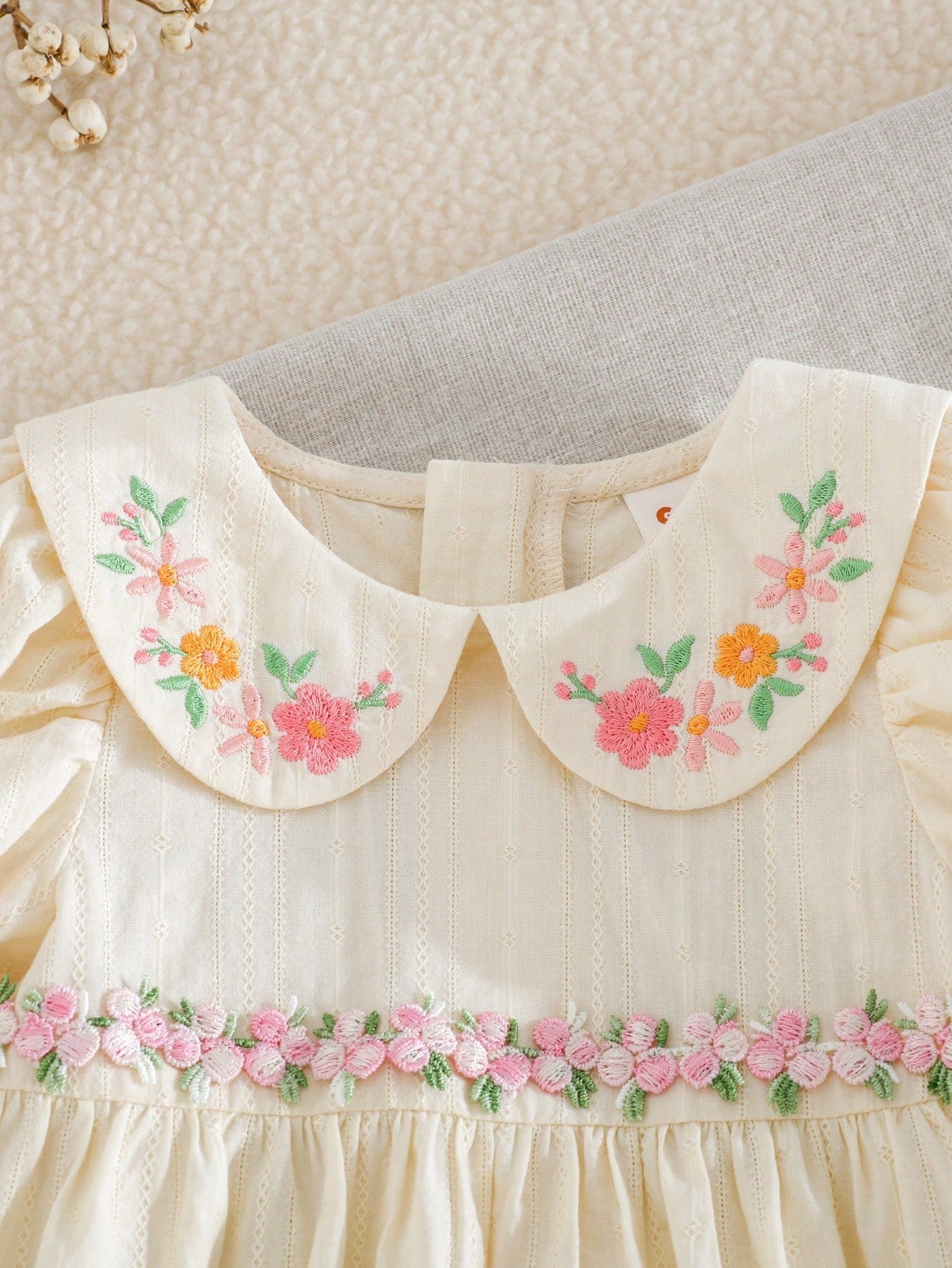 Vestido Bebê Menina Gola Peter Pan Bordado Floral 004 Vestido Menina 27 Kabannas 