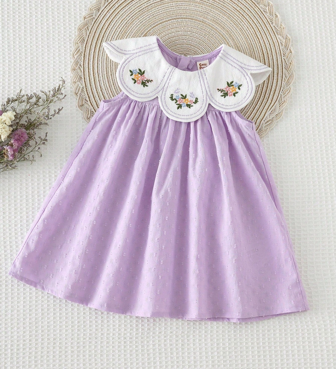 Vestido Bebê Menina Linha A Gola Bordada Floral sem Mangas 003 Vestido Menina 19 Kabannas Lilás 6-9 Meses 