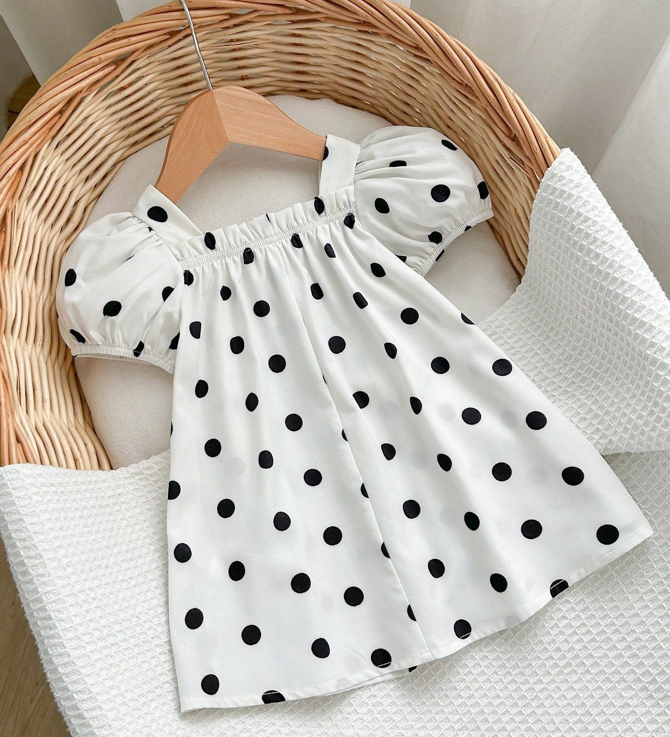 Vestido Bebê Menina Poá Manga Bufante Evasê com Laço 003 Vestido Menina 15 Kabannas 