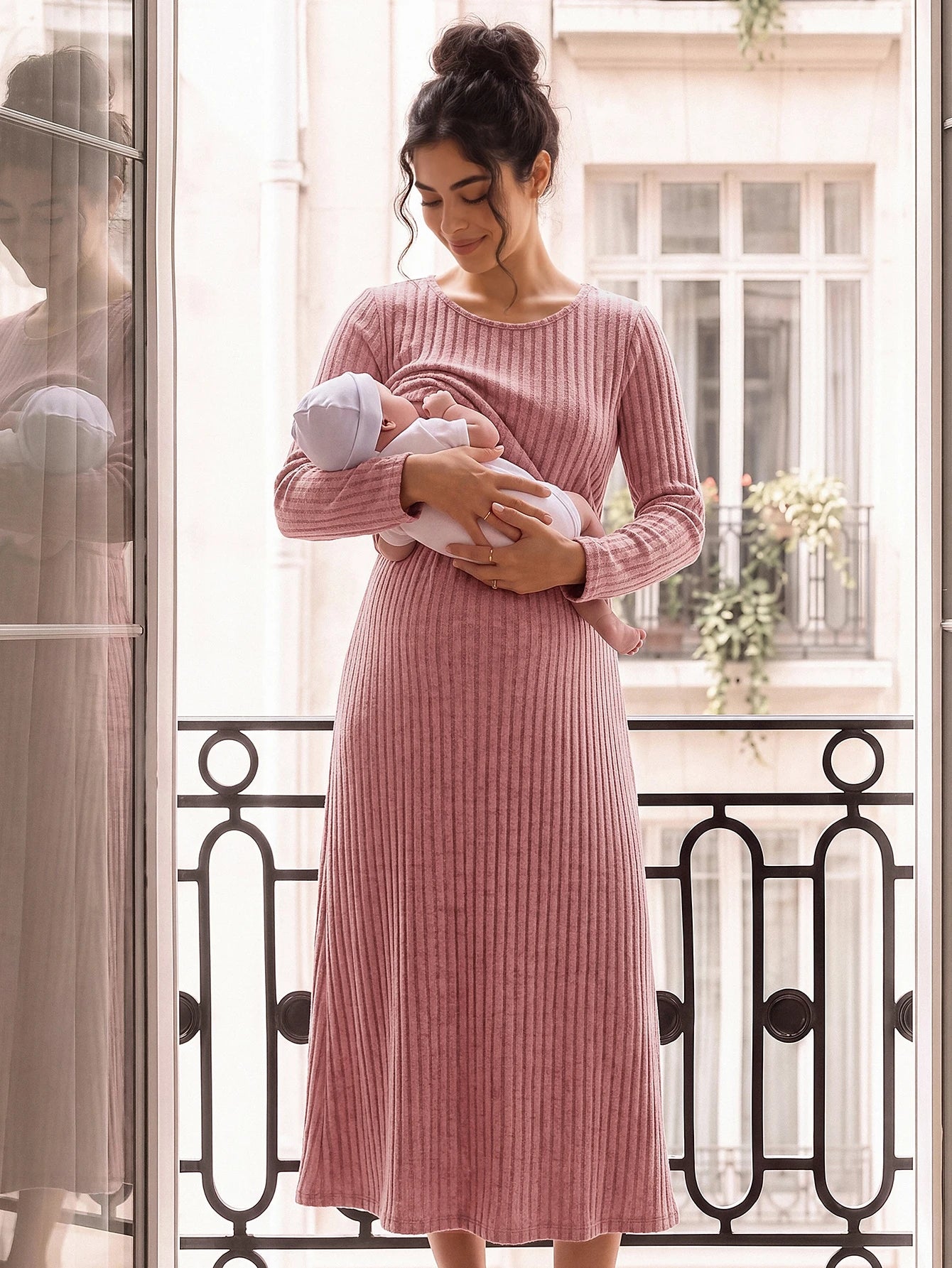 Vestido Gestante e Amamentação Midi Manga Longa com Barra Evasê - Rosa antigo
