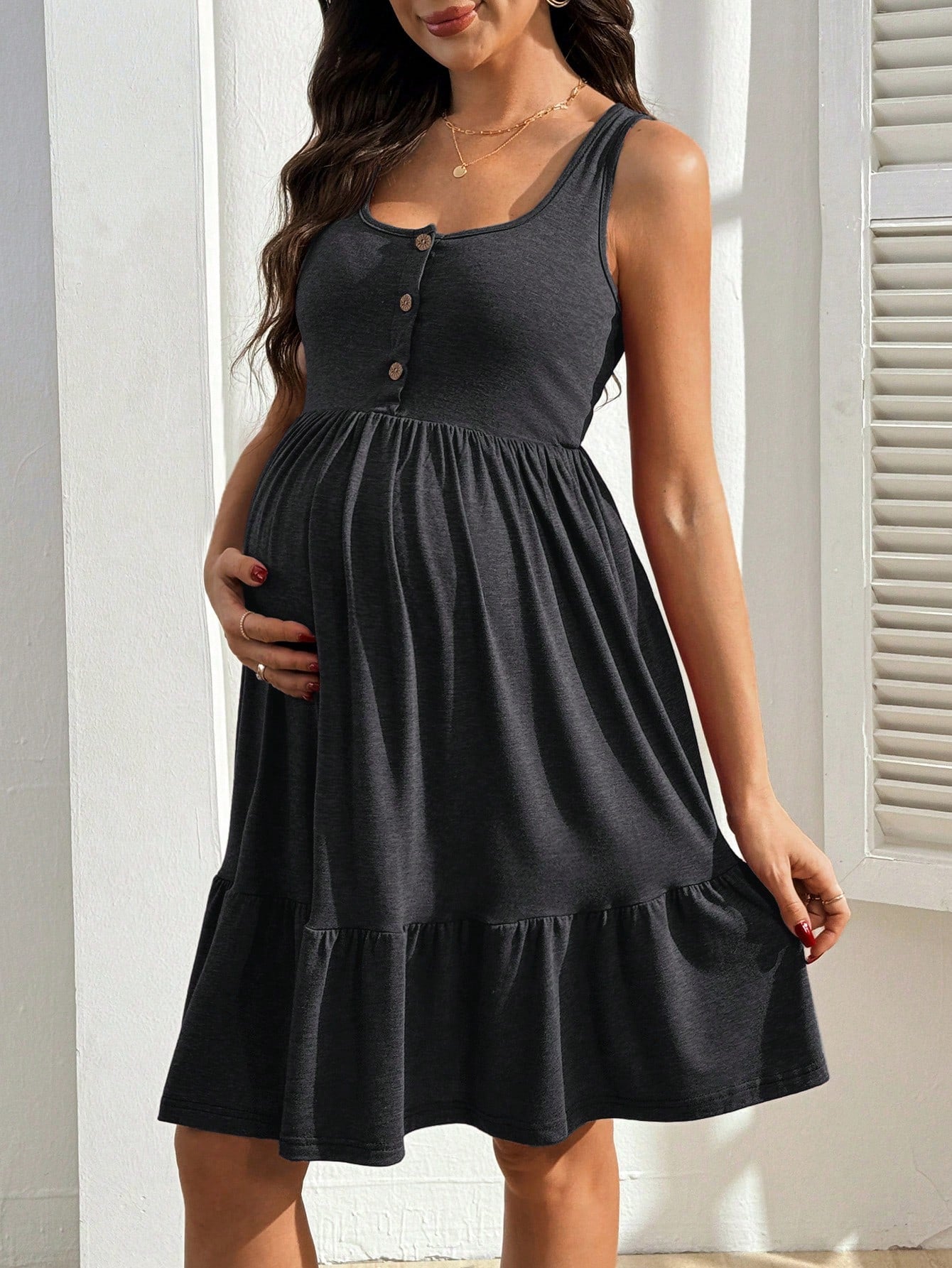 Vestido Gestante e Amamentação Regata com Botões e Barra em Camadas - Cinza chumbo
